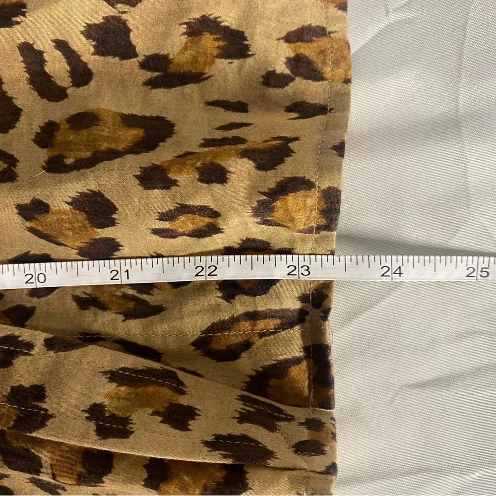 Lauren Ralph Lauren Leopard Cheetah Button Down Shirt, Size Petite Large - Picture 7 of 7